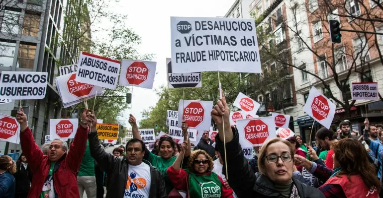 Dos asociaciones convocan manifestaciones contra la subida del Euribor y las hipotecas 4