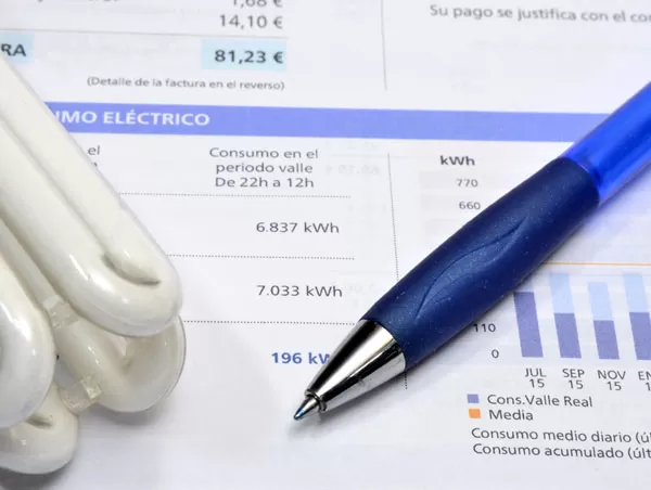 Perpárate: El recibo de la luz subirá un 13% en 2024: Hasta 120€ más al año 4