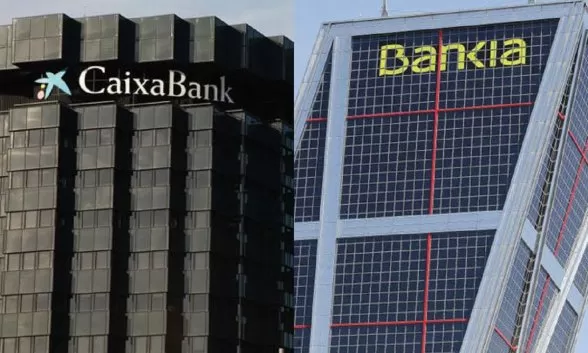 Y CaixaBank se comió a Bankia 10